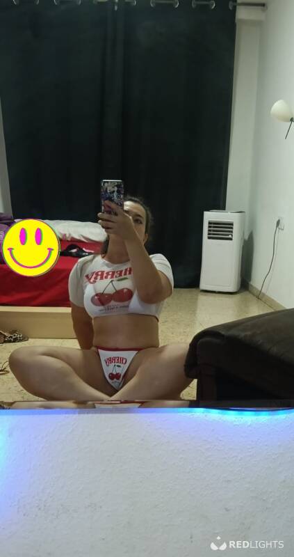 Alejandra Blondine (Foto)