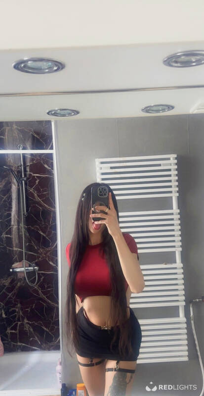 Hot Dominat (Foto)