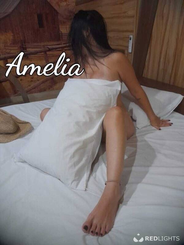 Amelia (Foto)