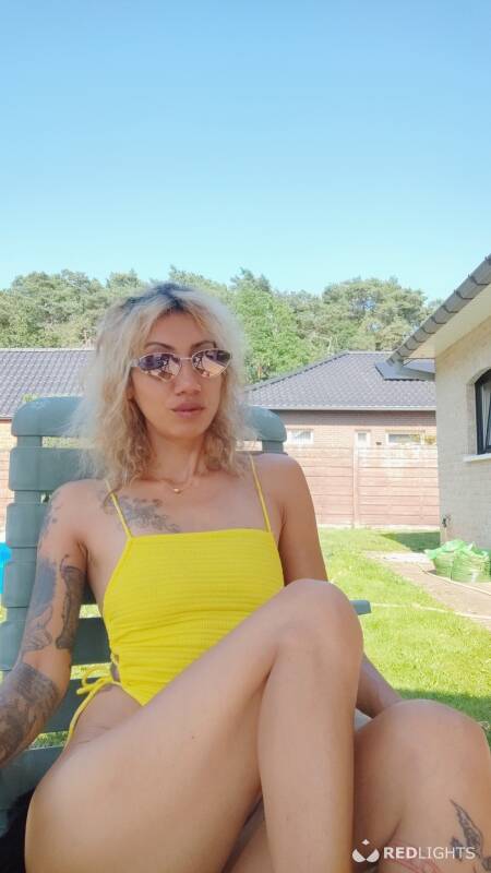 Ella (Foto)