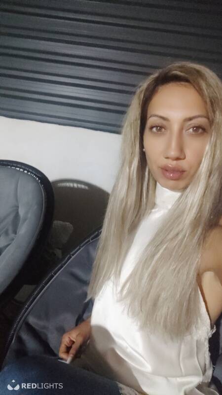 Ella (Foto)