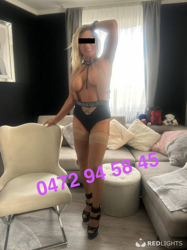 ILONA  MATURE (Foto)