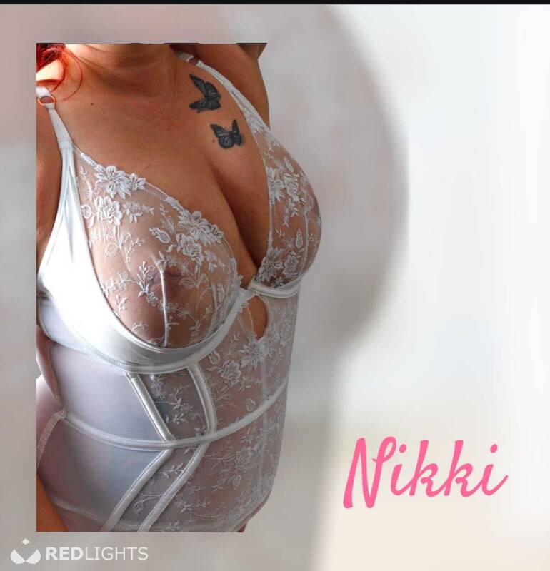 NIKKI (Foto)