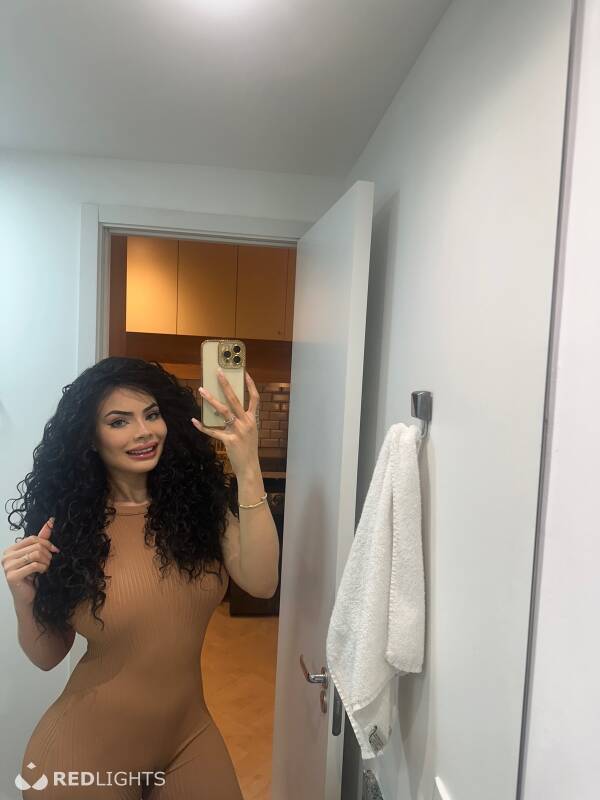 Mary BelleRouge (Foto)