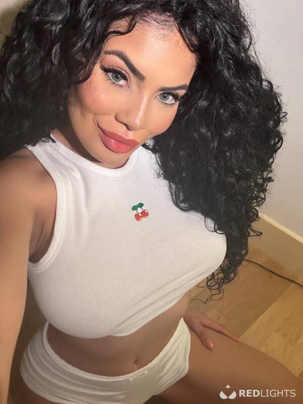 Mary (Foto)
