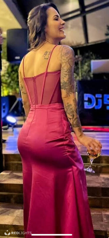 Nayara (Foto)