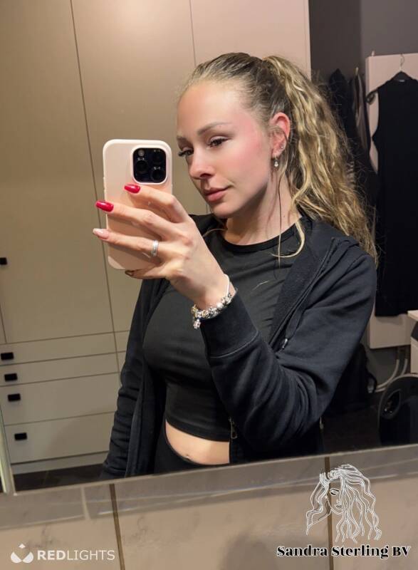 Sandra Sterling (Foto)