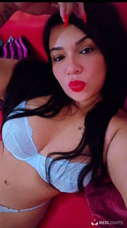 Sabrina, 100% authentique, aucune dception (Foto)