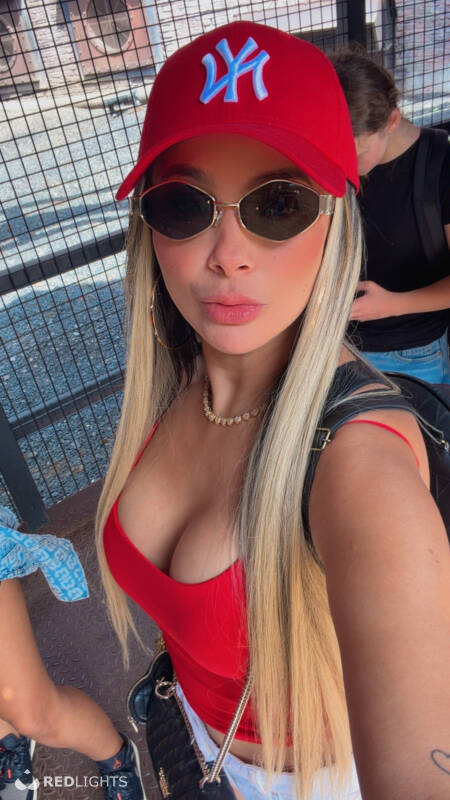 Ana Victoria (Foto)