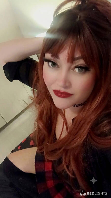 IVANA (Foto)