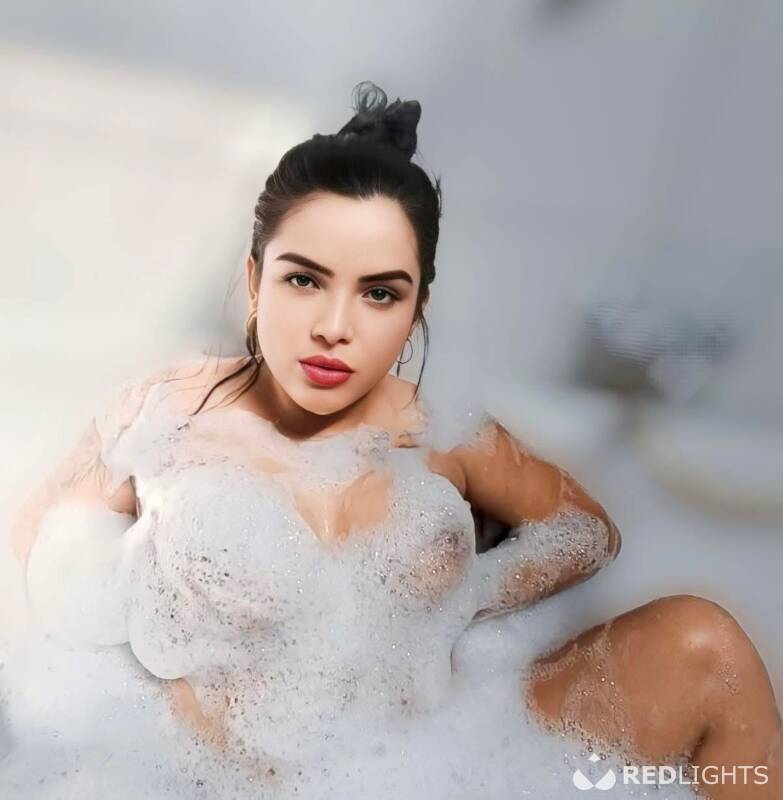 Juju Reine de l\'anal (Foto)