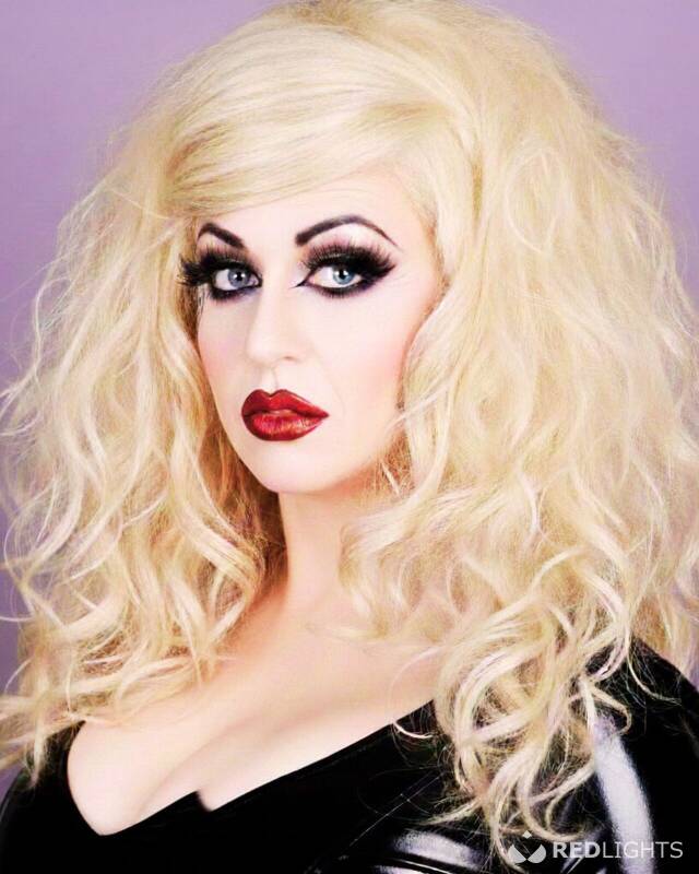 Dominatrix Noa (Foto)