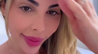 Caroline belle femme