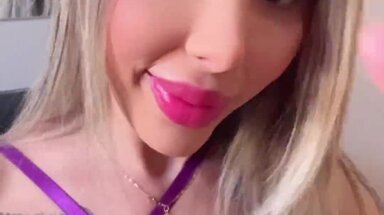 Caroline belle femme