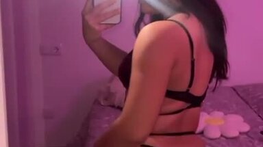 Samanatha bella ragazza italiana!!