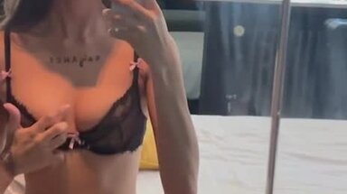 Liz