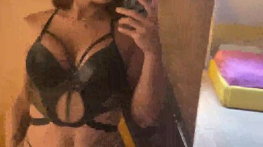 LOLA SOUZA
