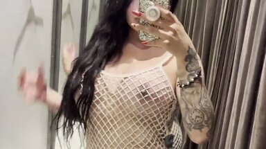 MOMMY HONEY