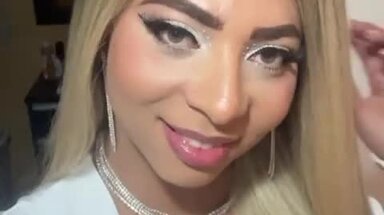 Nicolly lins